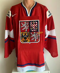 Czech Republic Women's  Lenka Serdar 2022 Winter Olympics Red #7 Jersey Away photo review